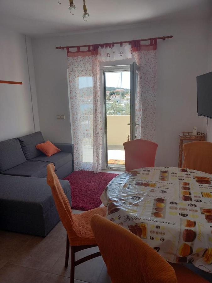 Apartman Rebeka يزيرا المظهر الخارجي الصورة