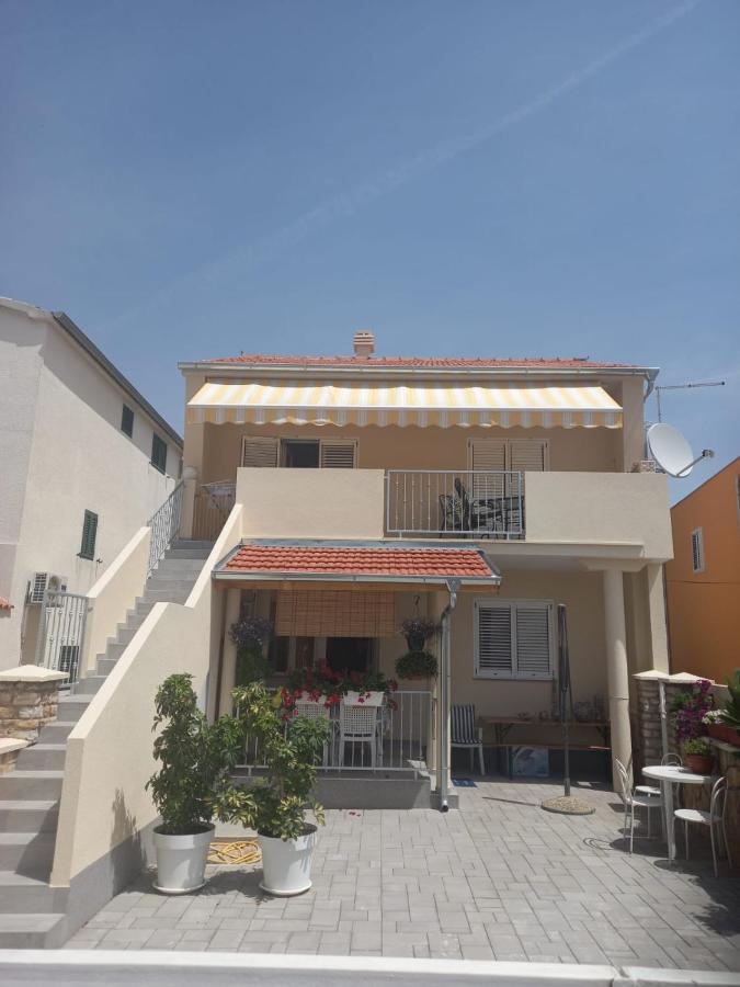 Apartman Rebeka يزيرا المظهر الخارجي الصورة